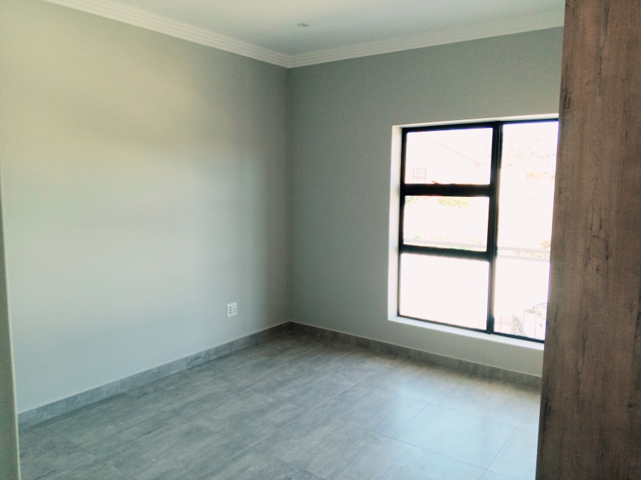 3 Bedroom Property for Sale in Bayview Western Cape